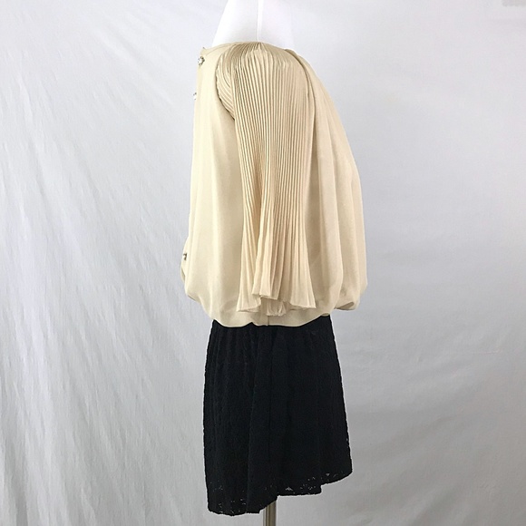 Shake Shake Romper - Picture 2 of 8